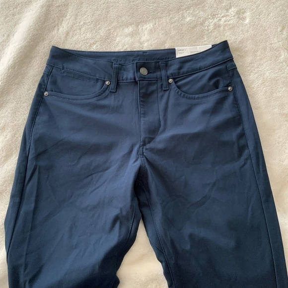 AMERICAN Eagle Active Slim Airflex Pants - Picture 3 of 7